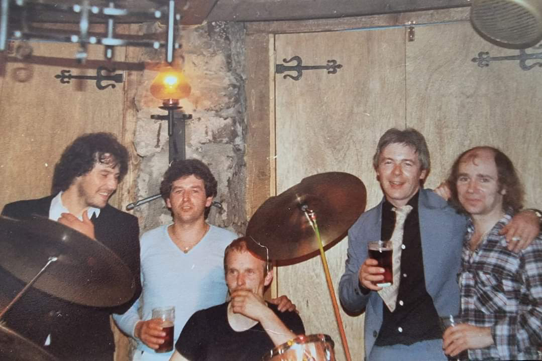 Push band members